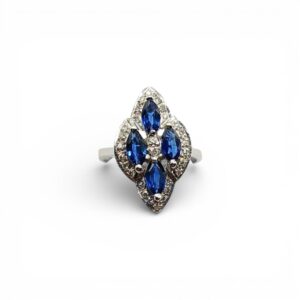 Pierścionek z szafirami i diamentami