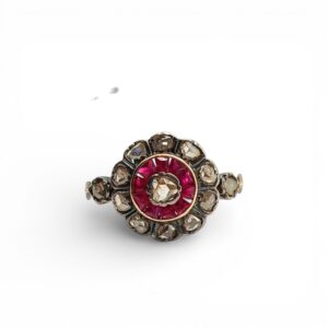 Pierścionek rubinowo diamentowy